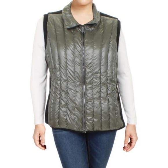 Calvin Klein Jackets & Blazers - Green Contrast Trim Quilted Outerwear Vest